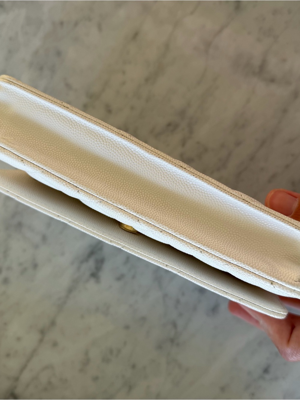 Chanel White Wallet on chain - Authentic - Picture 6 of 16